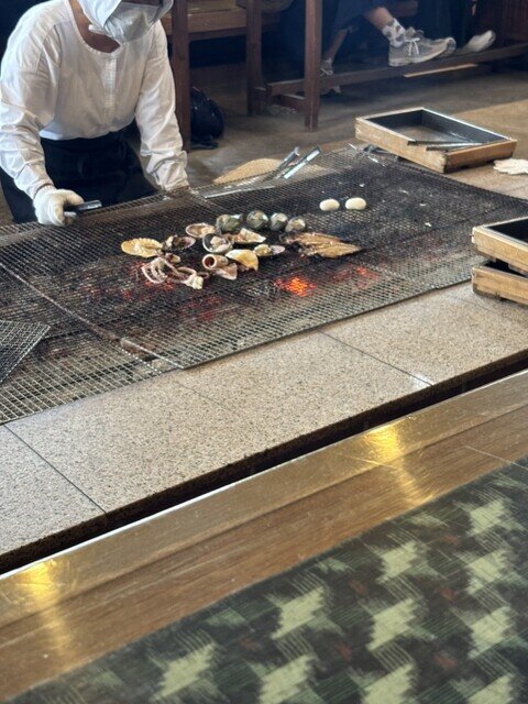 相差かまど——海女小屋風午膳